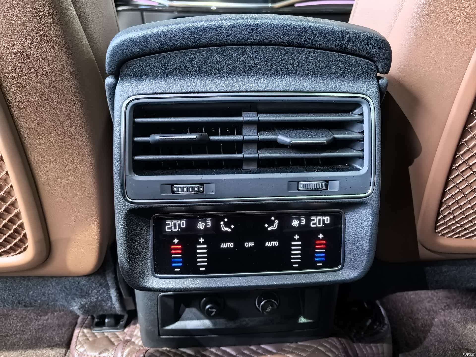 Audi Q7, 2023 31