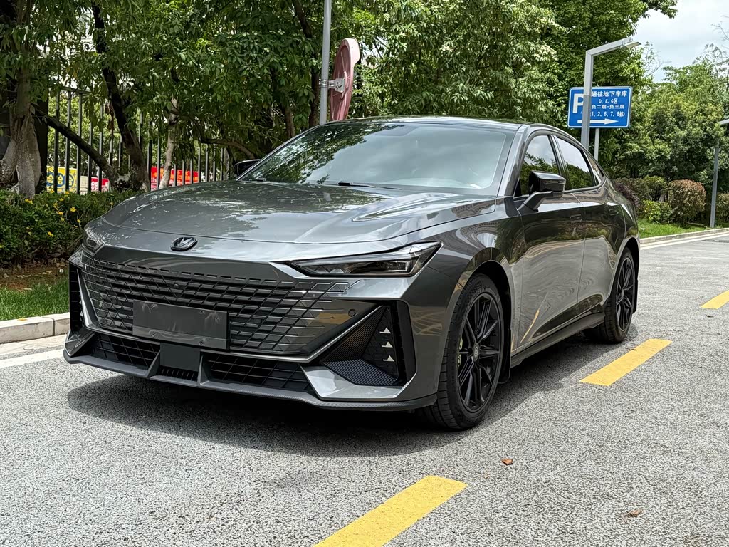 Changan UNI-V