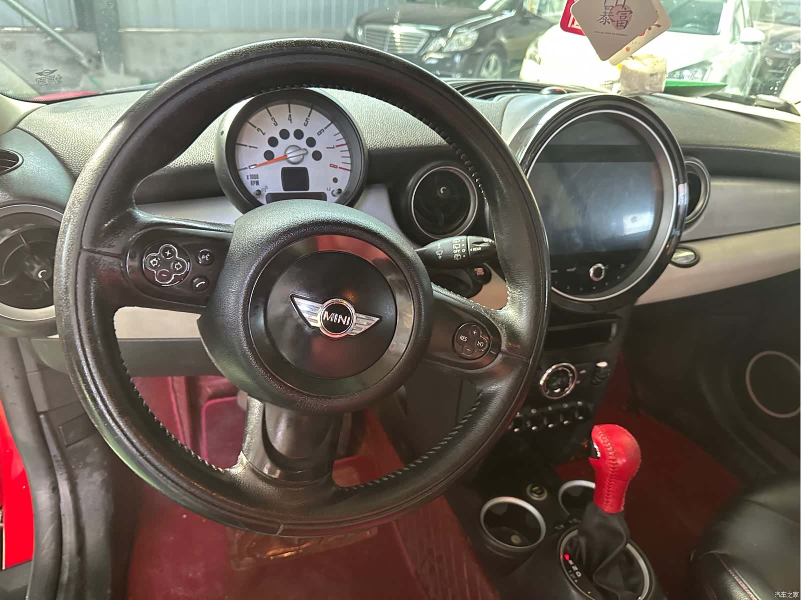 Mini Cooper, 2012 6
