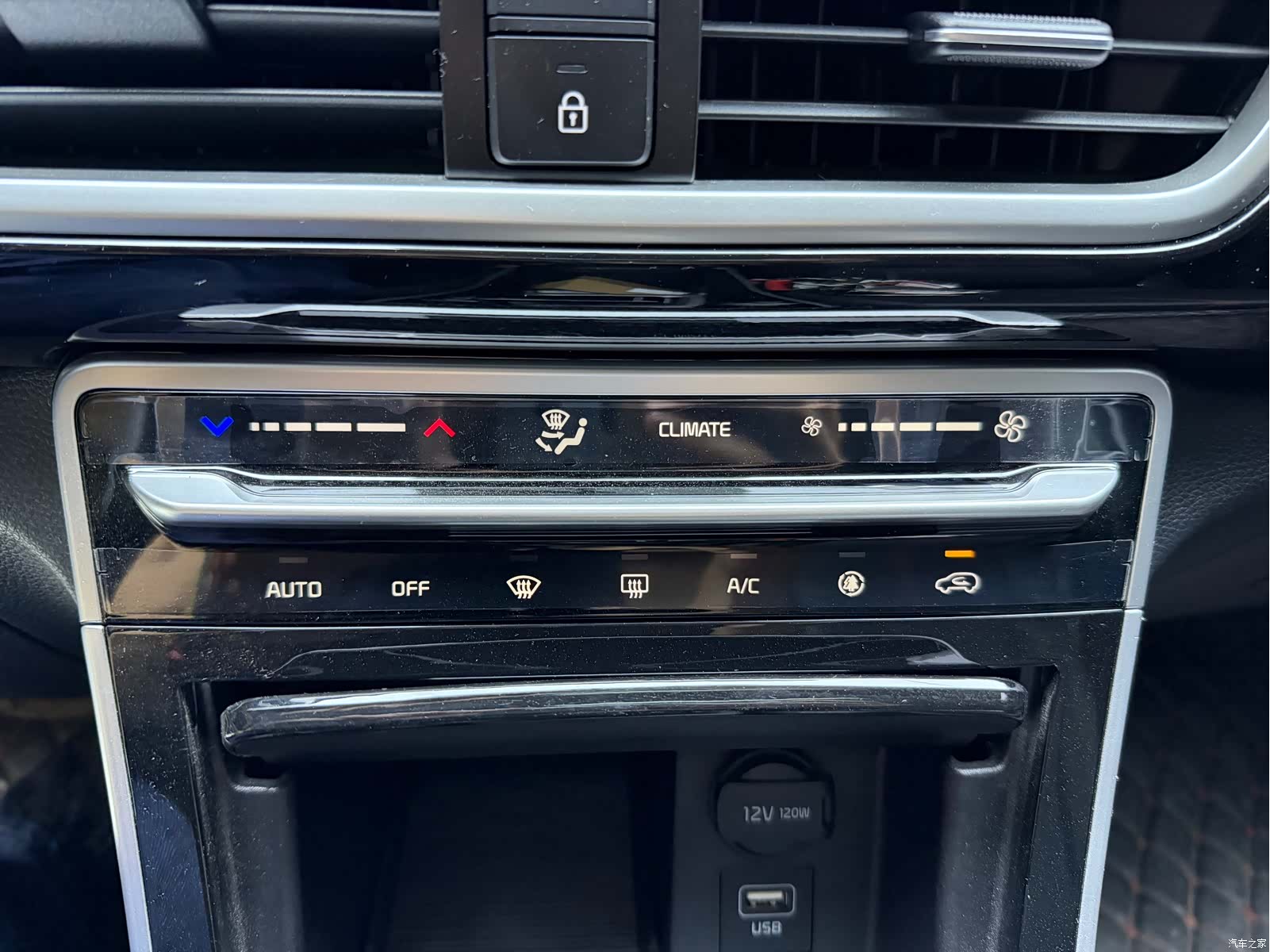 Kia KX3, 2022 14