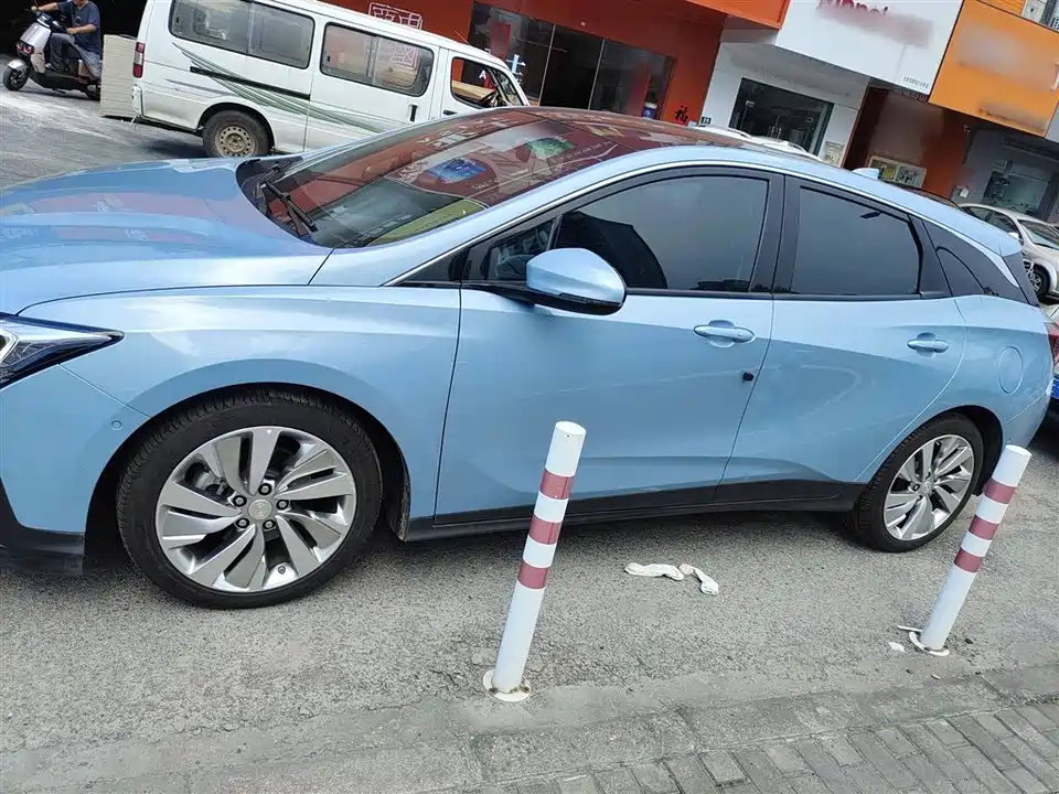 Buick Slightly blue 6