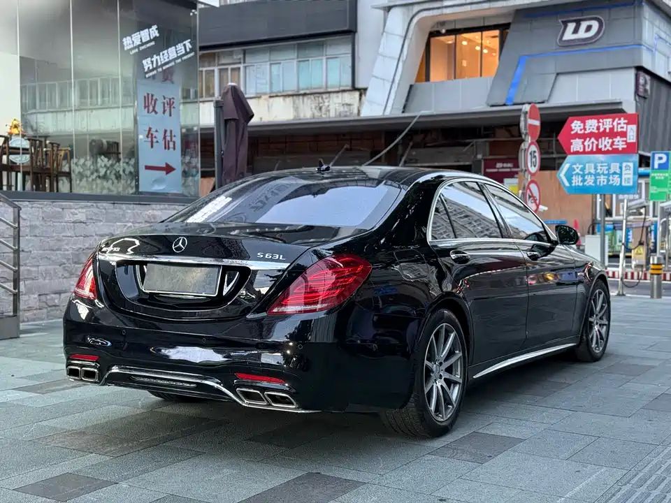 Mercedes-Benz S-class AMG