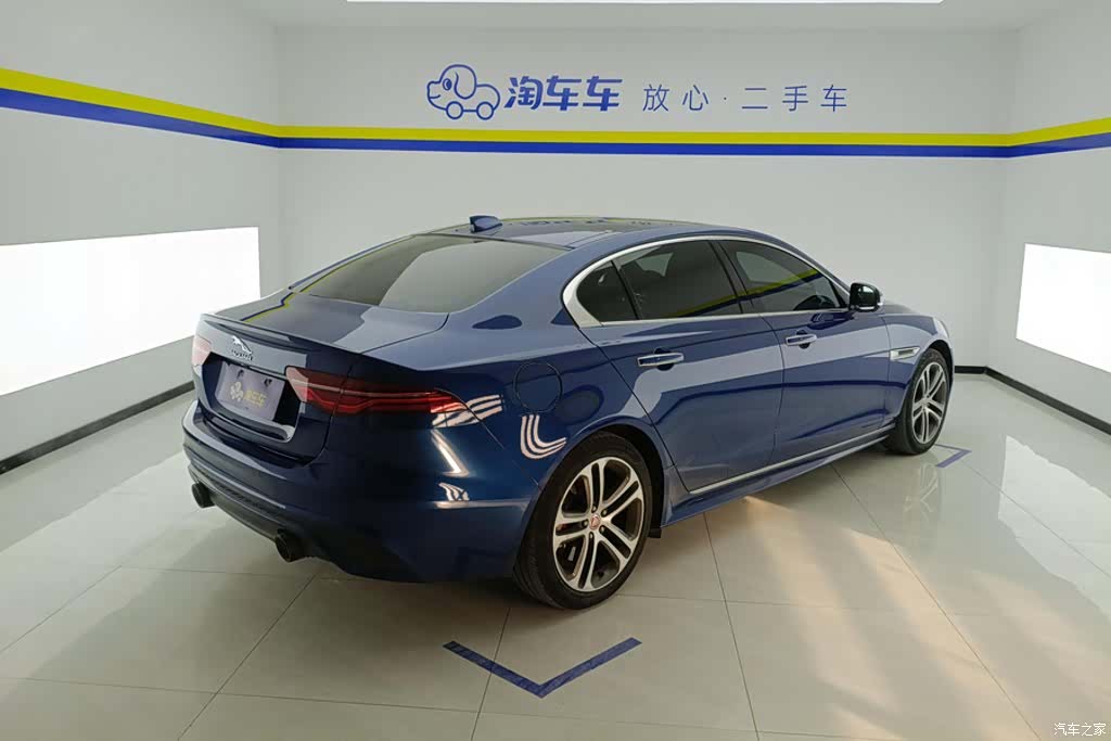 Land Rover XEL, 2022 3