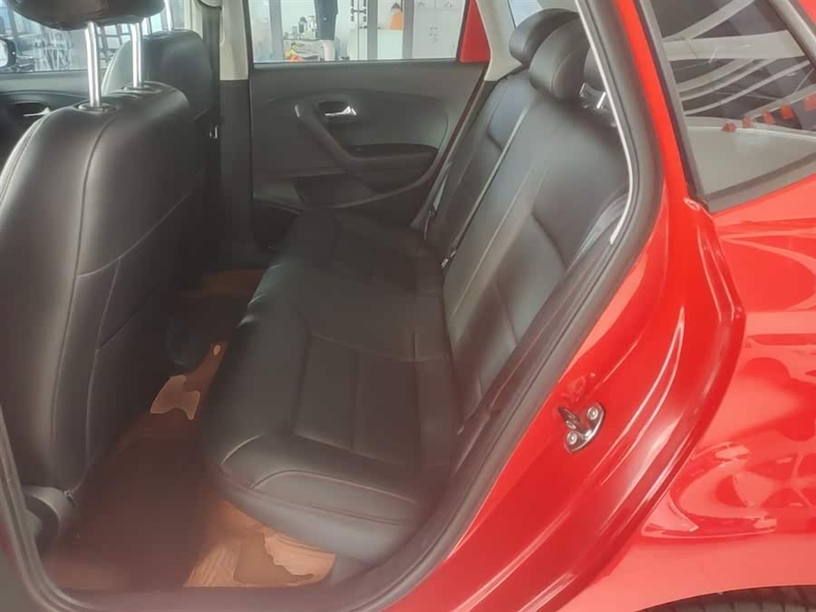 Volkswagen Polo 2015, фото 17