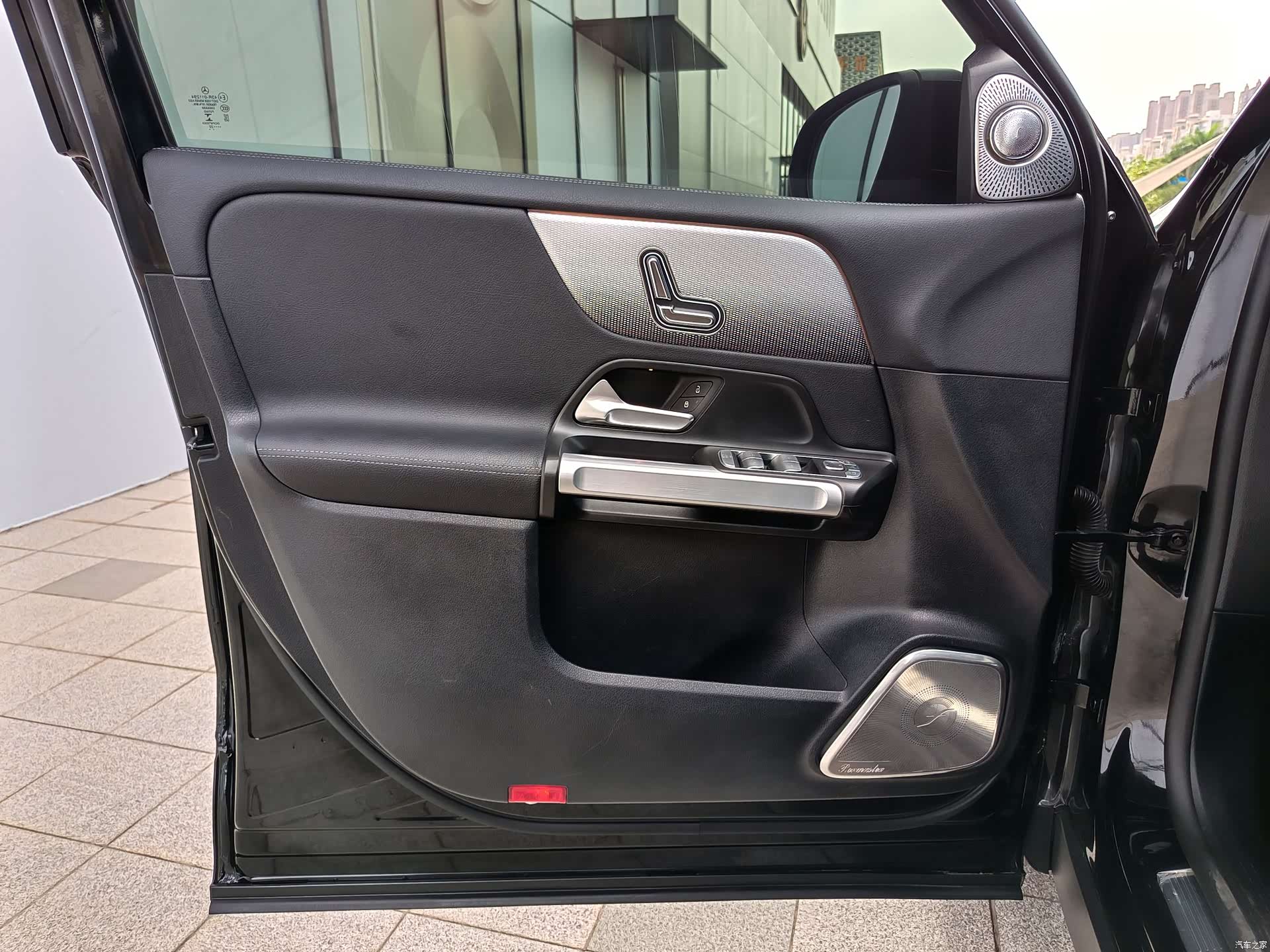 Mercedes-Benz GLB, 2022 12