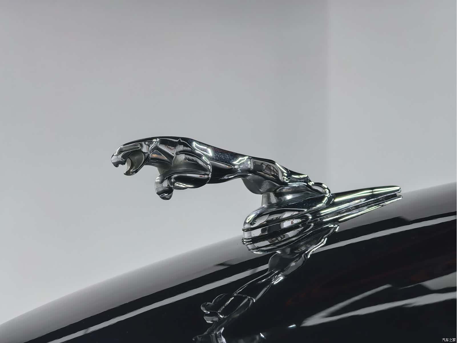 Jaguar XJ, 2009 9
