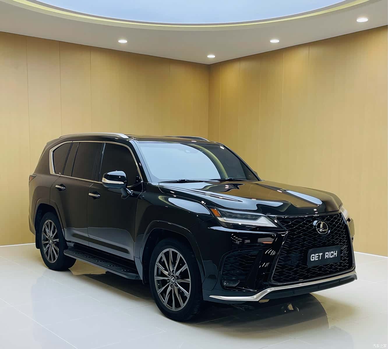 Lexus LX, 2023 3