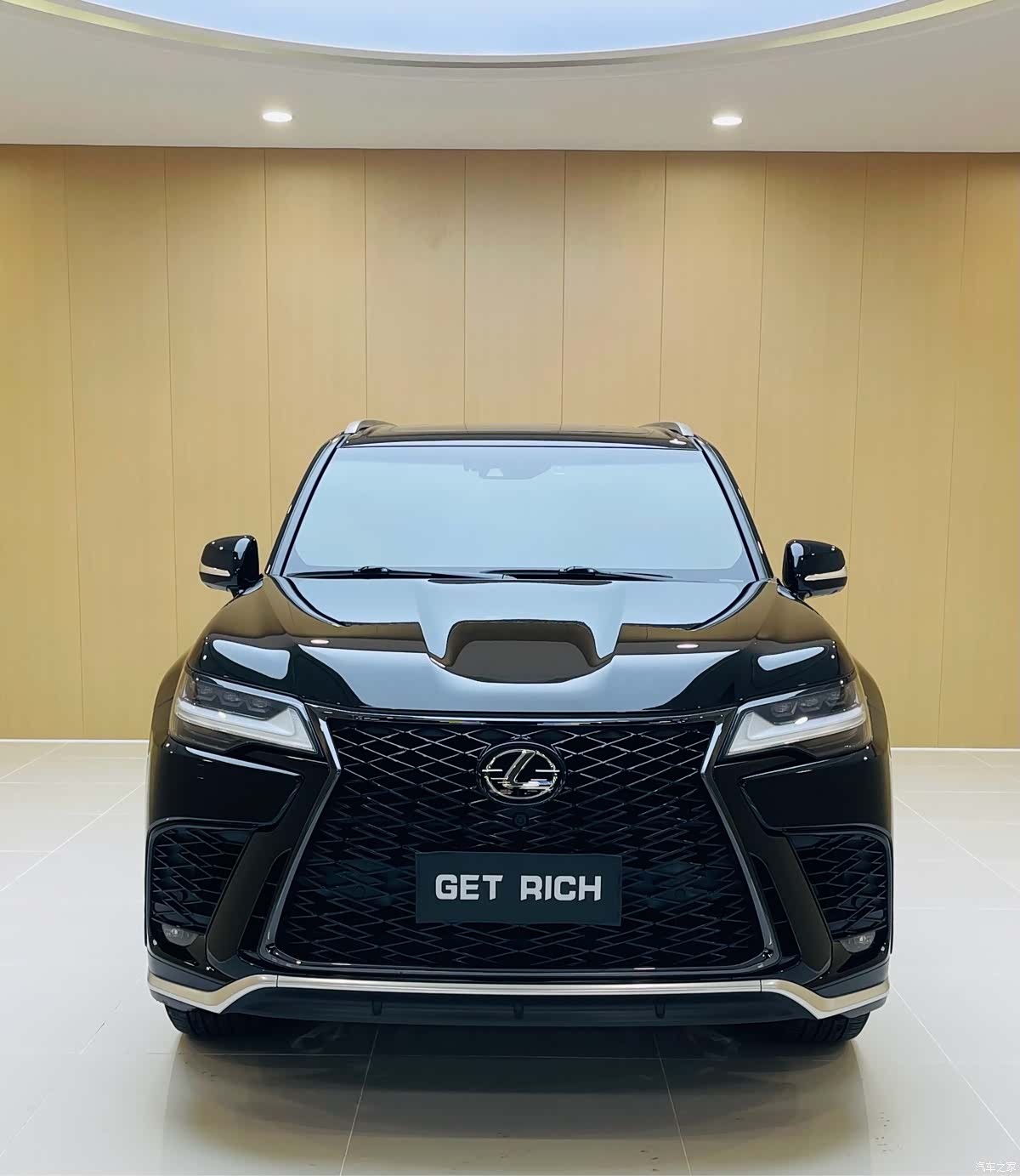 Lexus LX, 2023 2