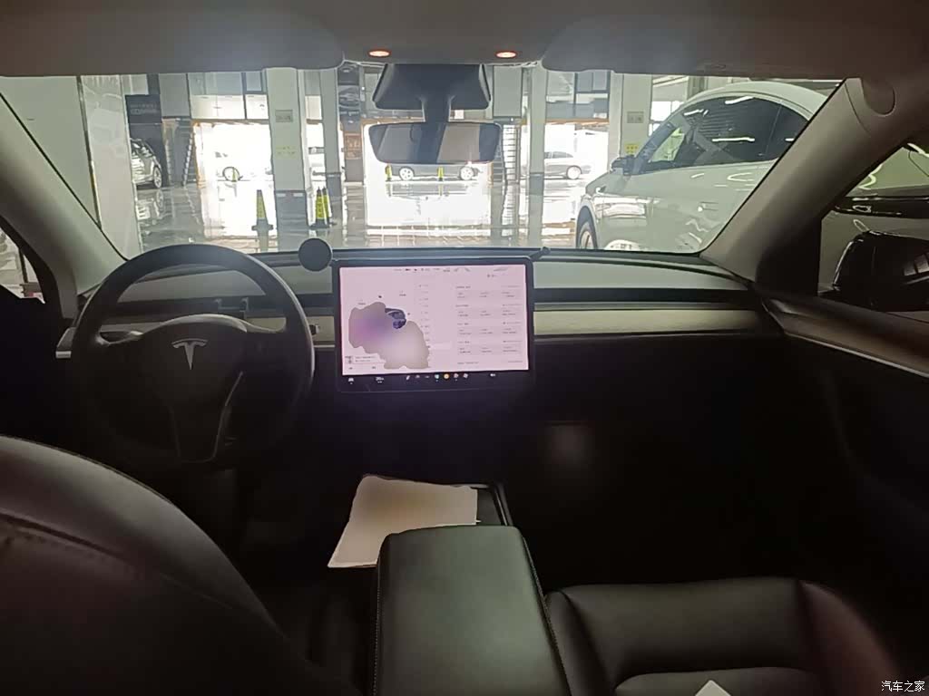 Tesla Model Y, 2021 10