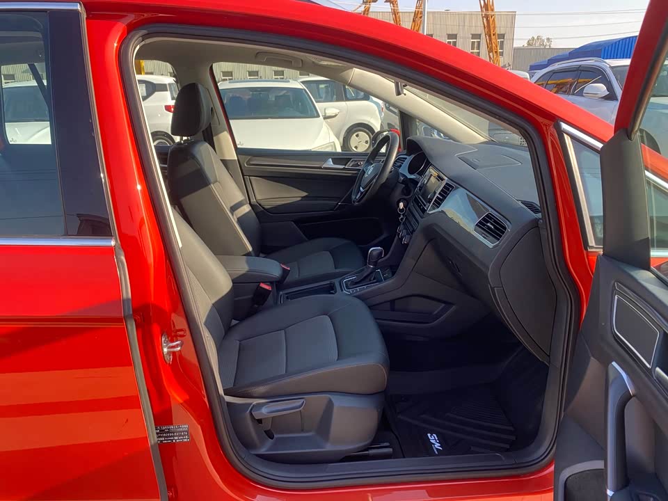 Volkswagen Golf*Jiayu