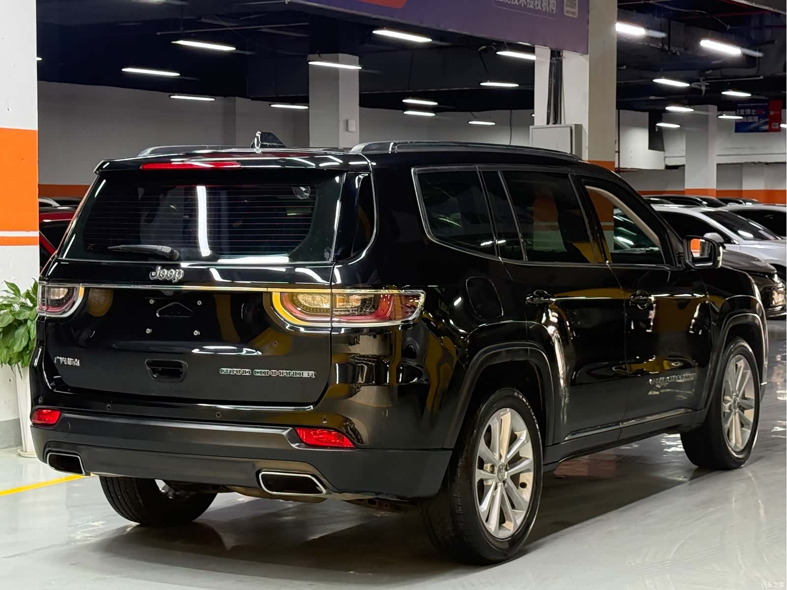 Jeep Grand Commander, 2021 7