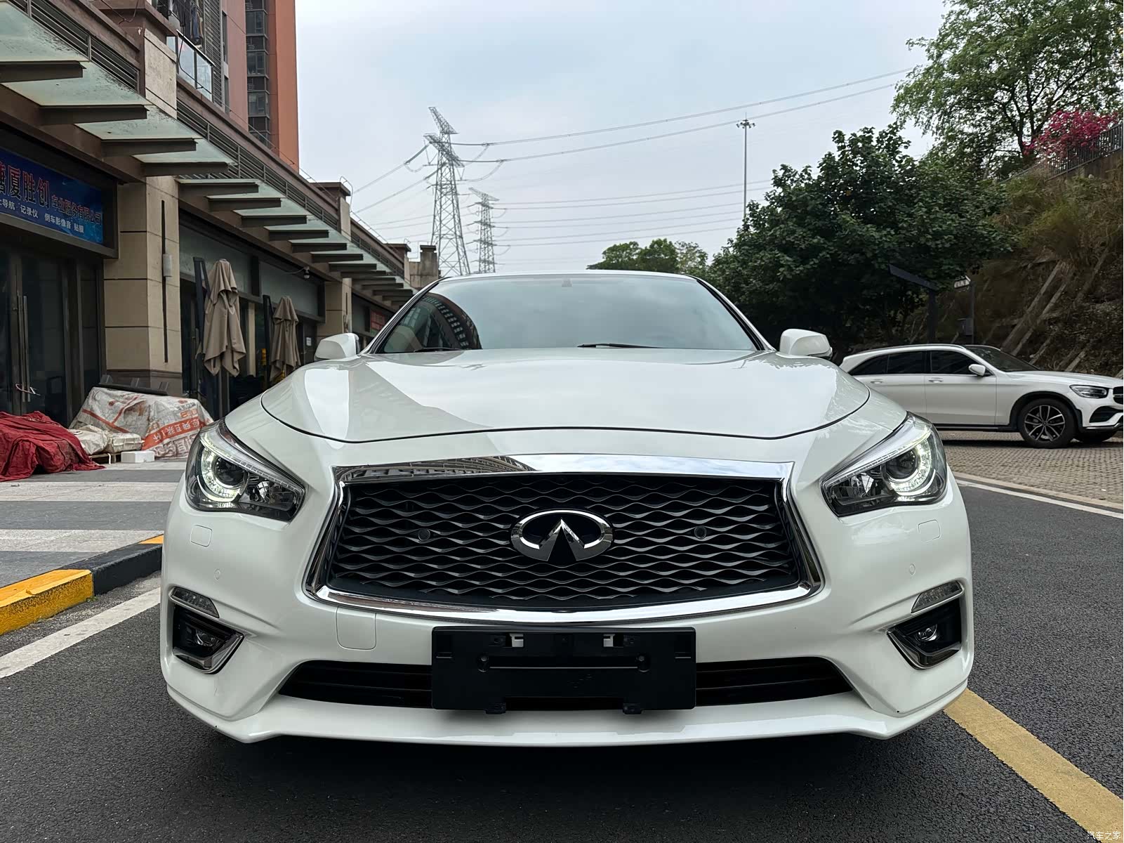 Infiniti Q50L, 2019 2