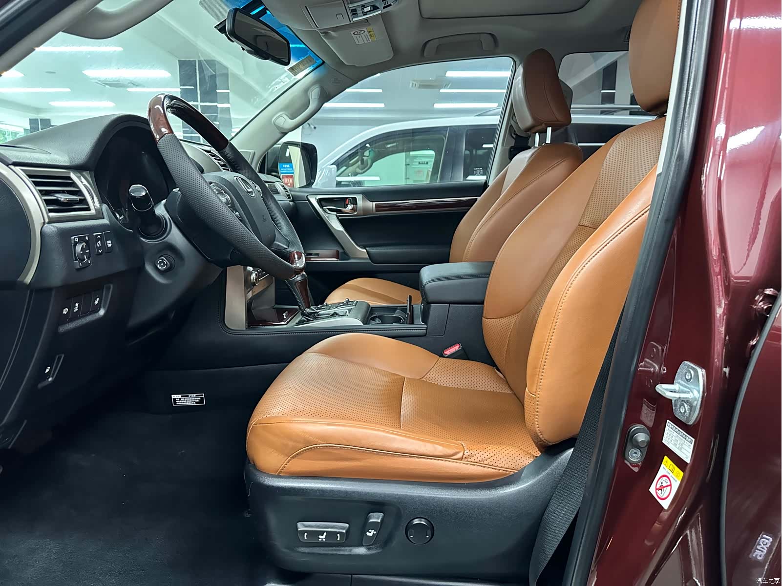 Lexus GX, 2015 9