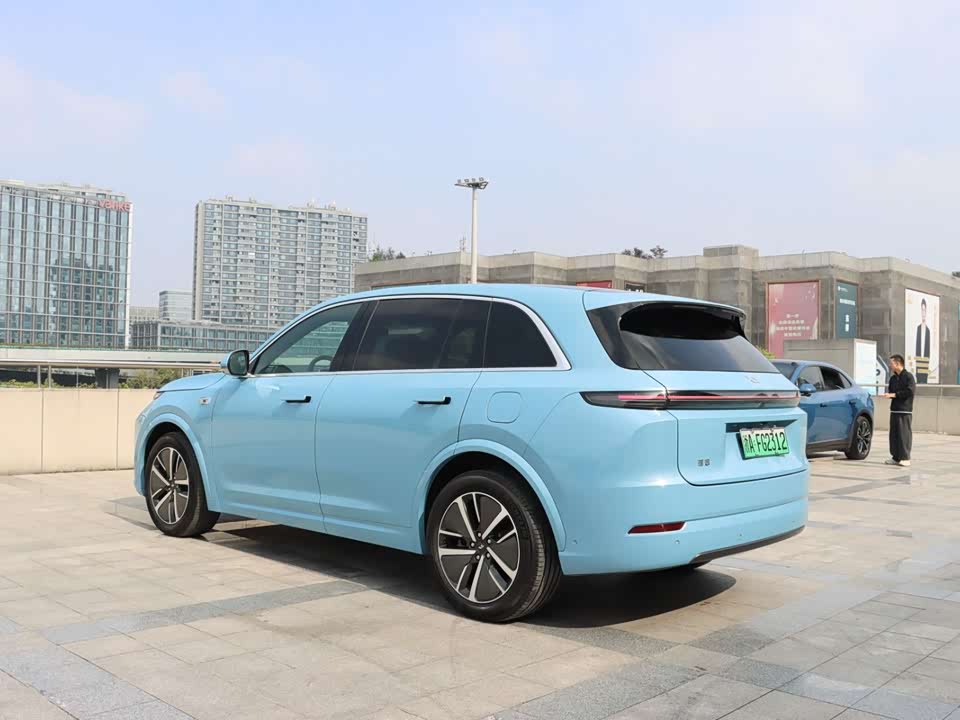 Li Auto Ideal L7