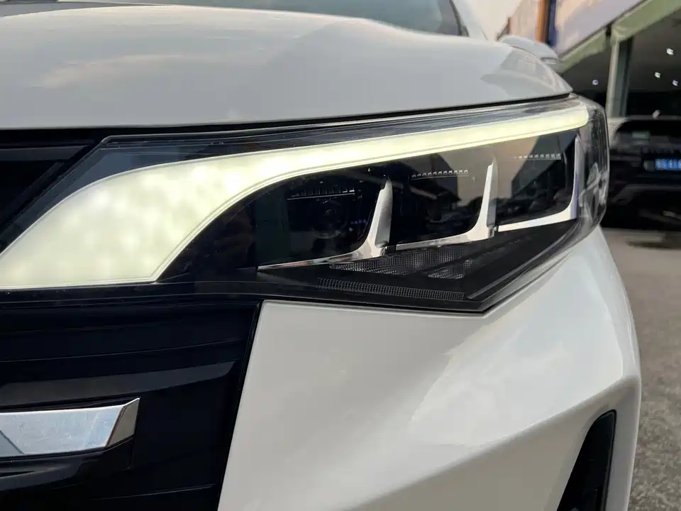 Trumpchi Trumpchi M6