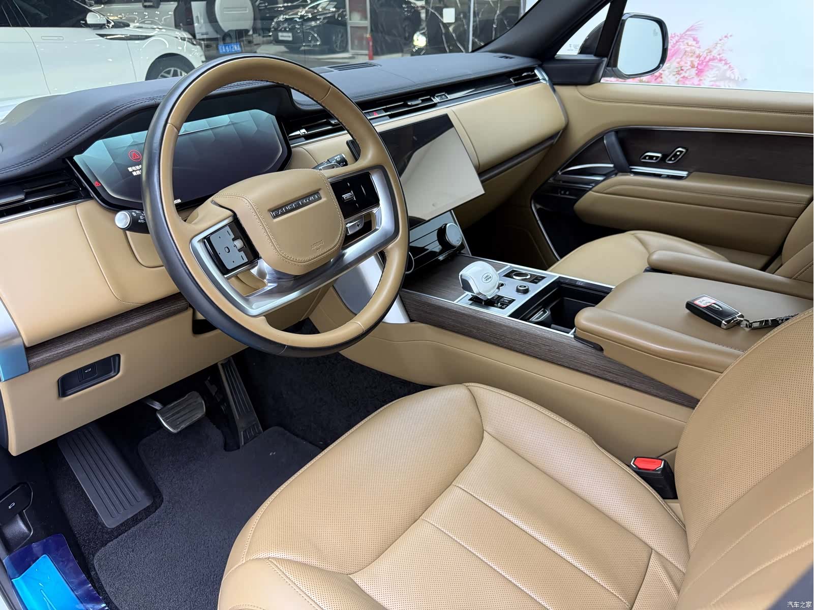 Land Rover Range Rover, 2023 13