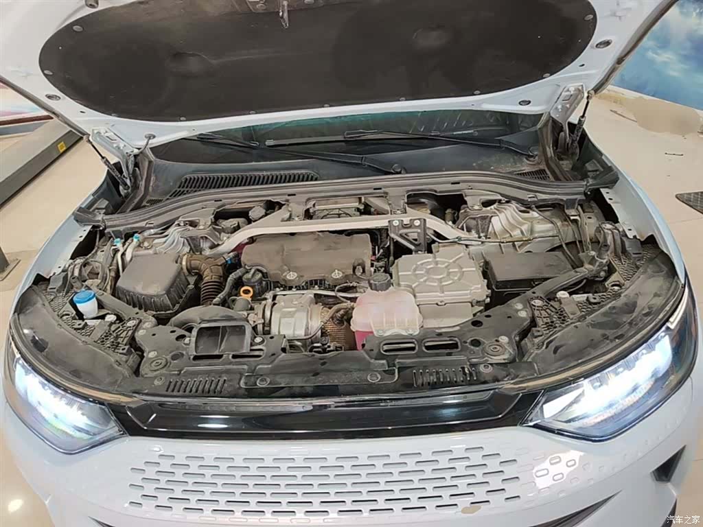 Leapmotor C11, 2023 20