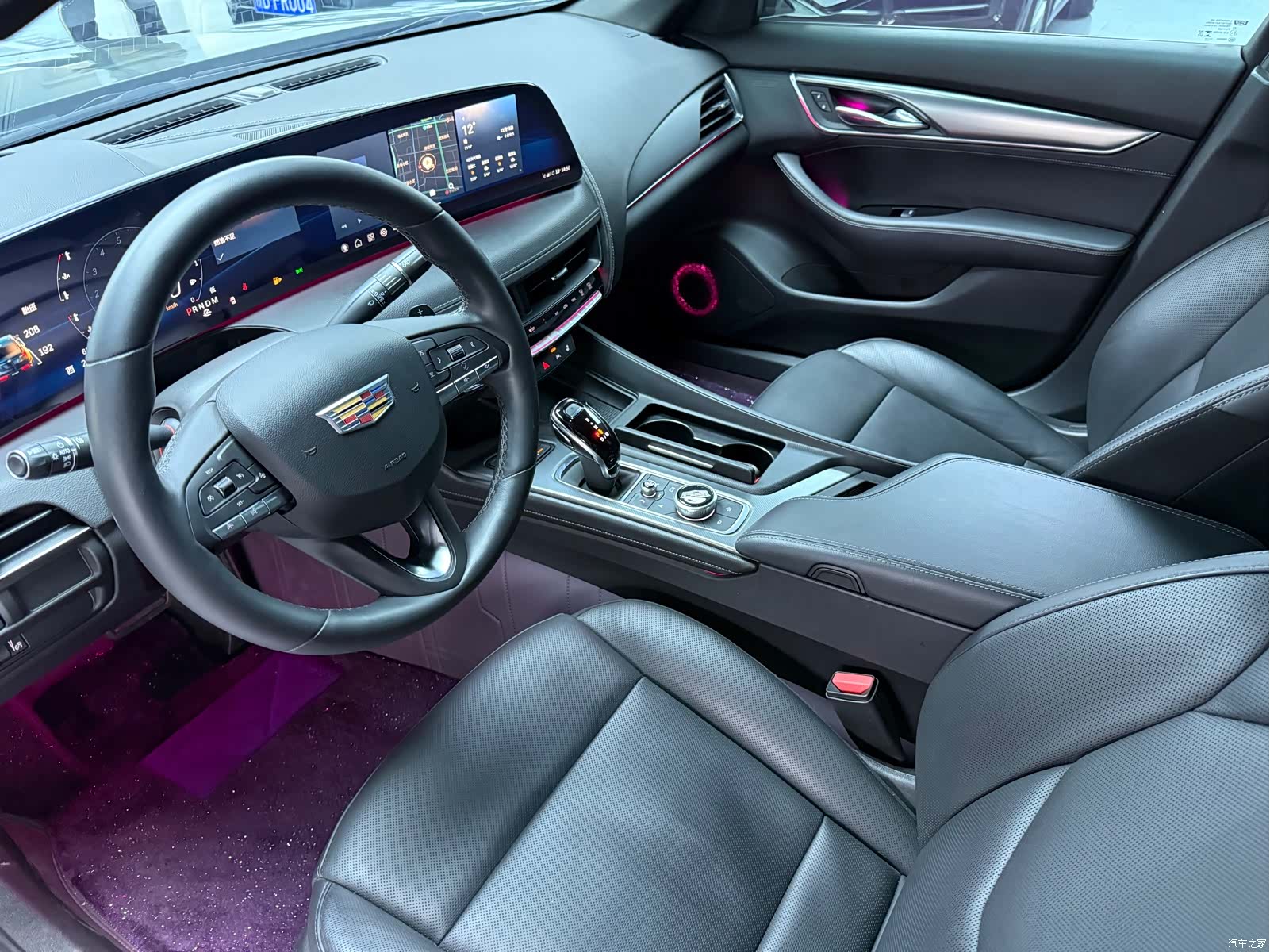 Cadillac CT5, 2024 4