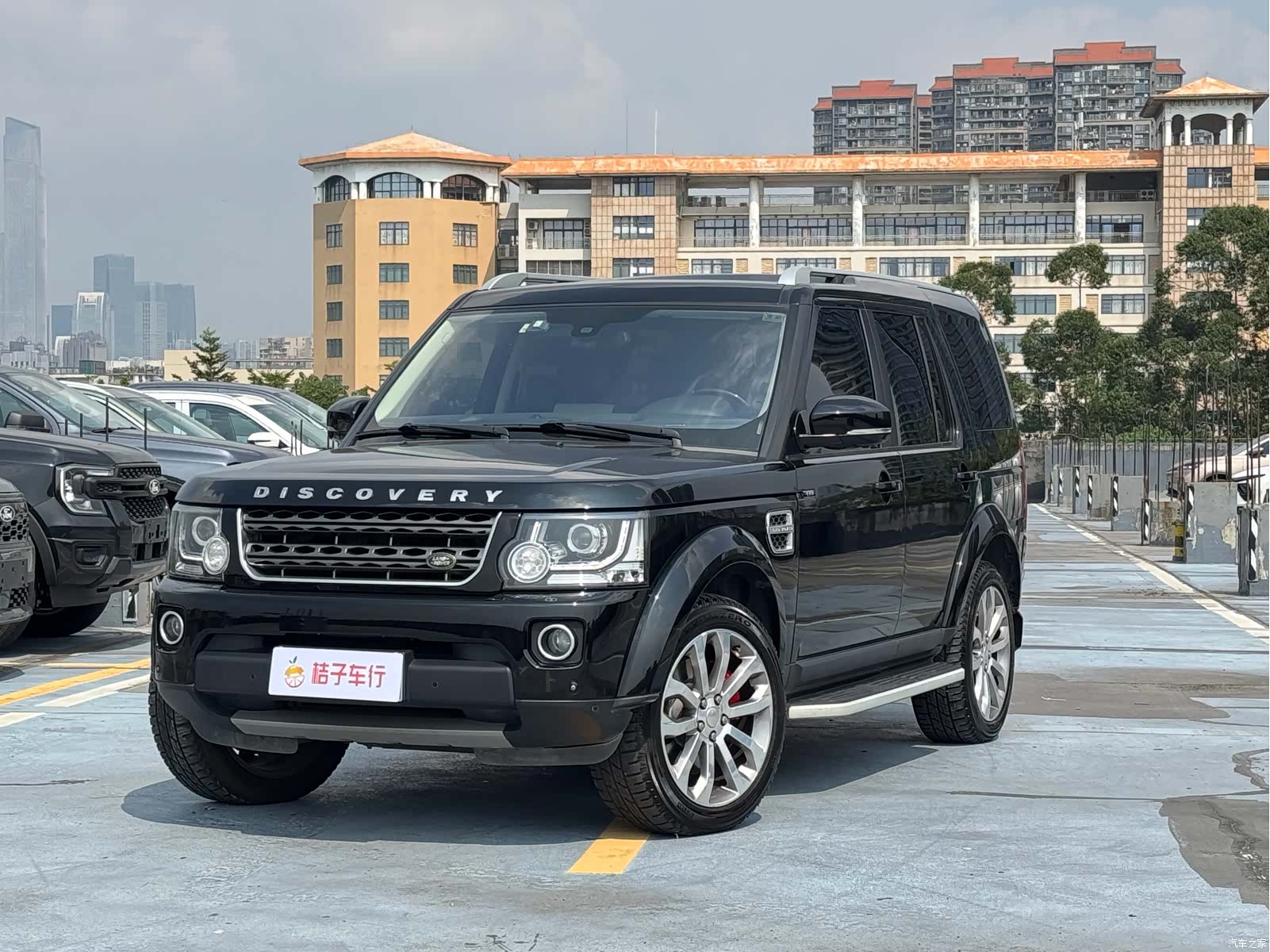 Land Rover Discovery, 2014 1