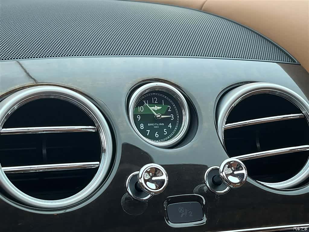 Bentley Flying Spur, 2016 21