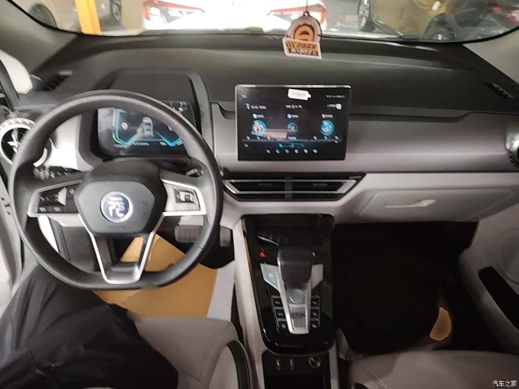 BYD Yuan, 2021 6