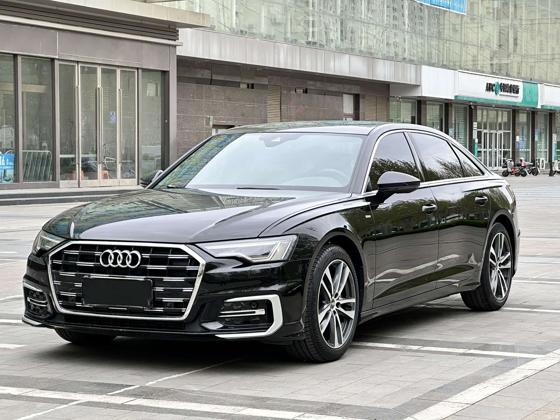 Audi A6L, 2019 1