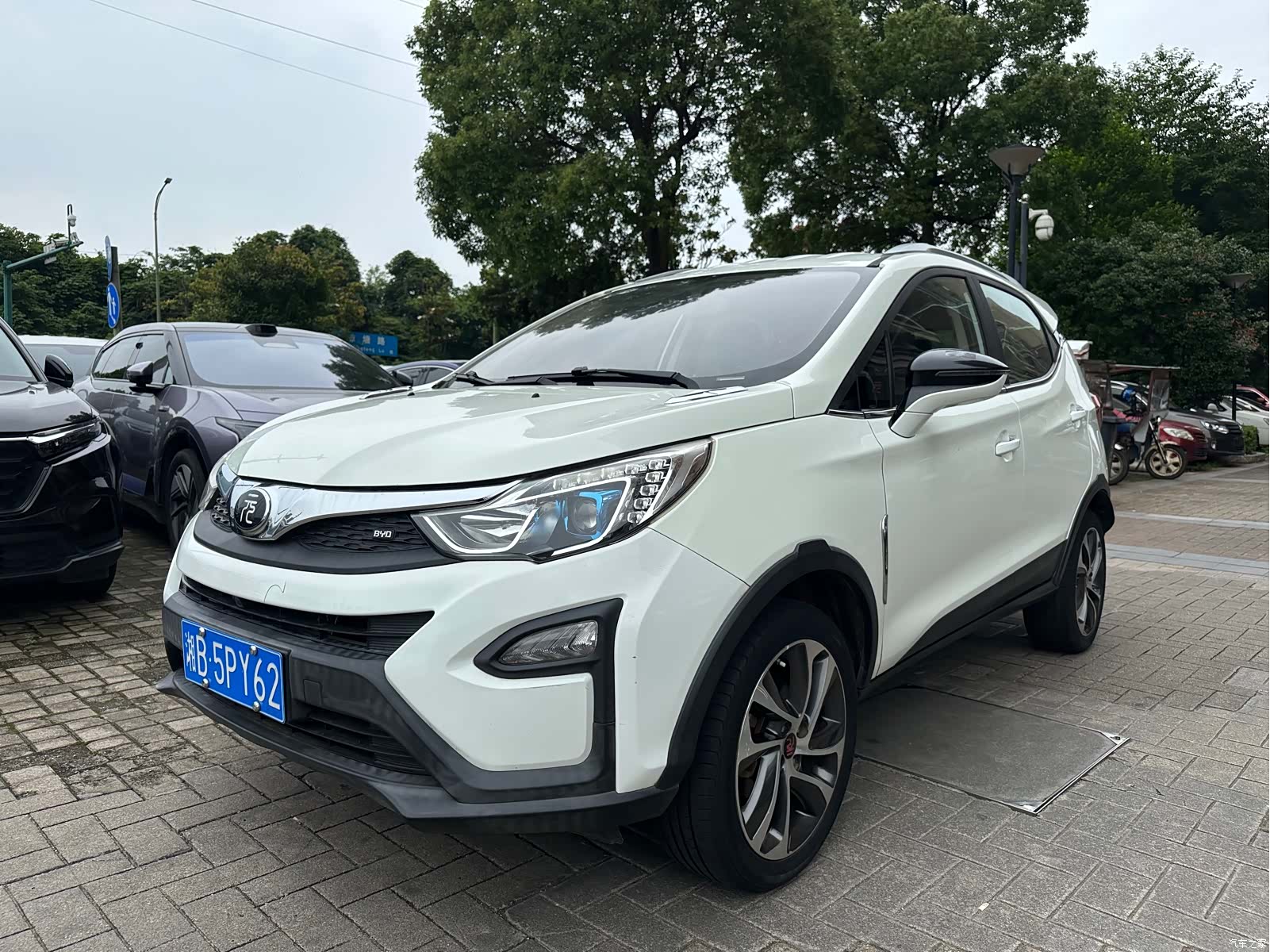 BYD Yuan, 2016 1