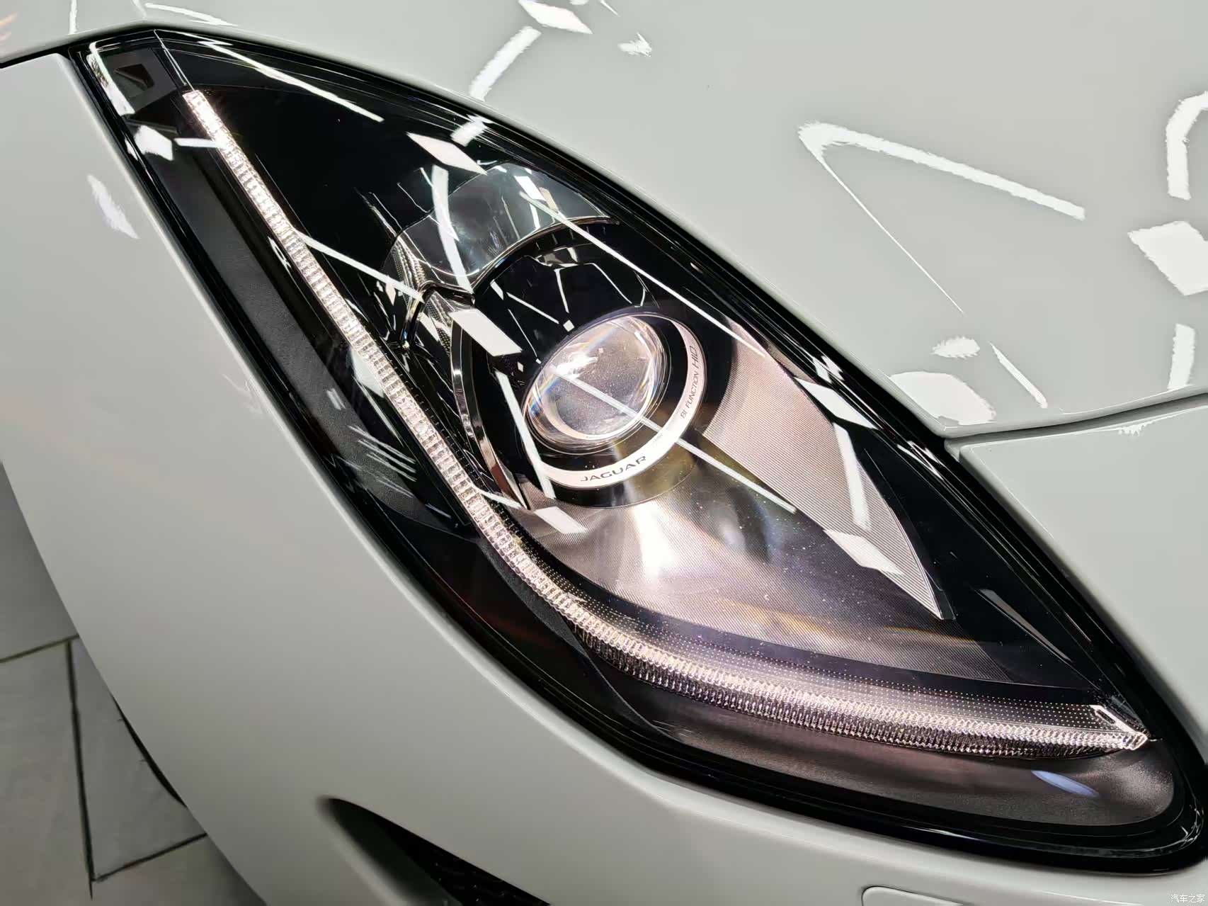 Jaguar F-TYPE, 2015 7