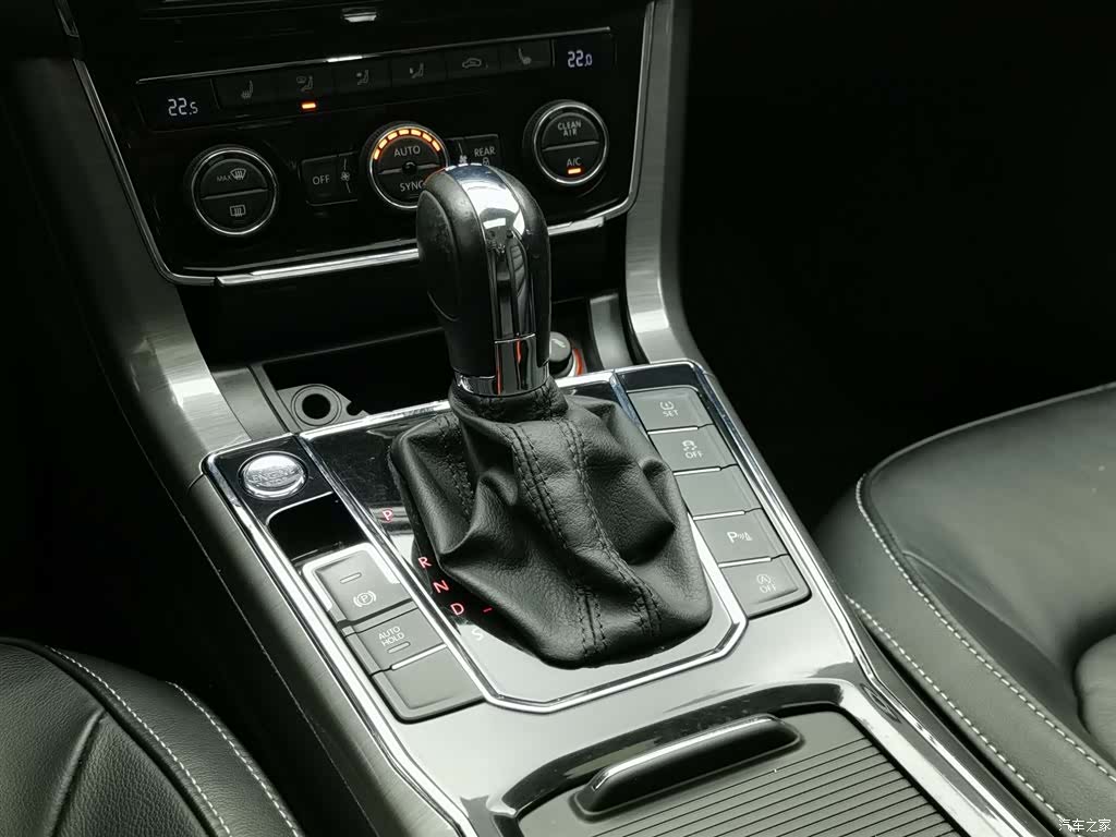 Volkswagen Passat, 2019 13