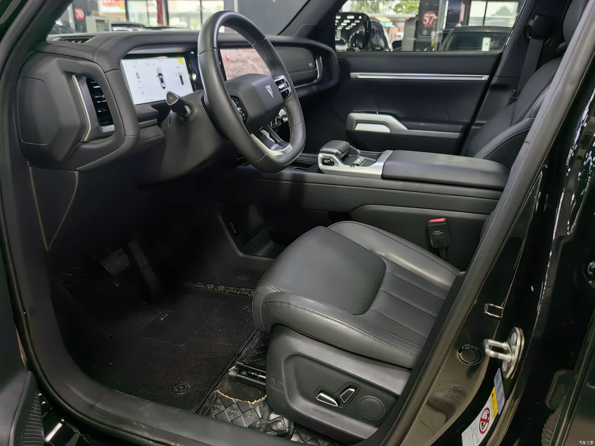 Deepal G318, 2025 9
