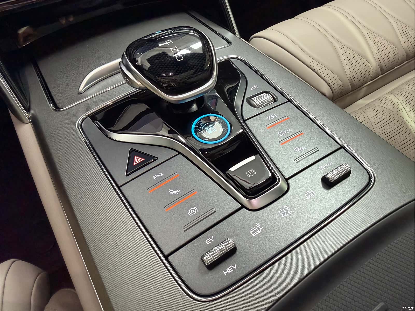 BYD Tang, 2023 25