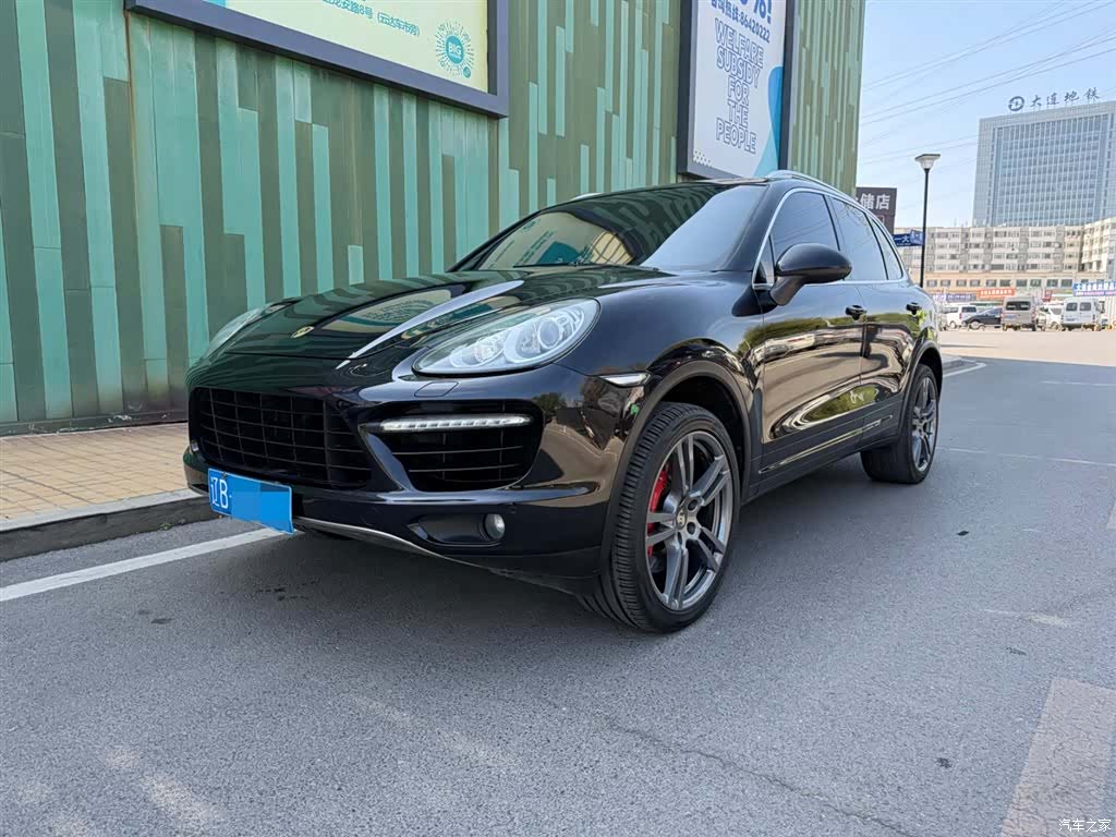 Porsche Cayenne, 2011 1