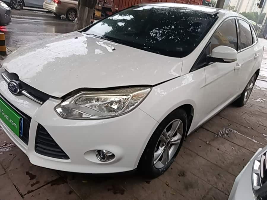 Ford Focus 2015, фото 2
