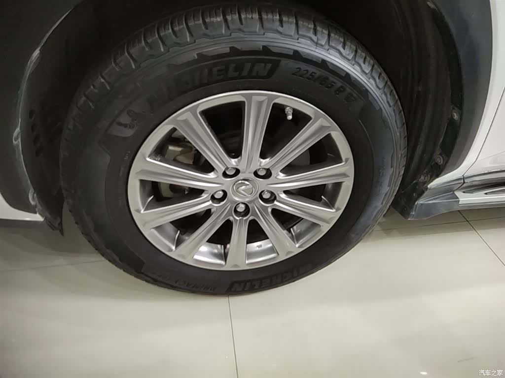 Lexus NX, 2016 23