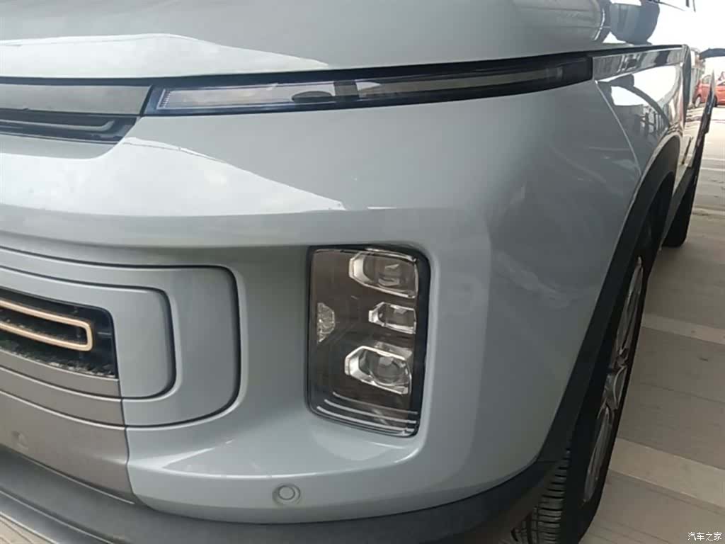 Geely Icon, 2022 24