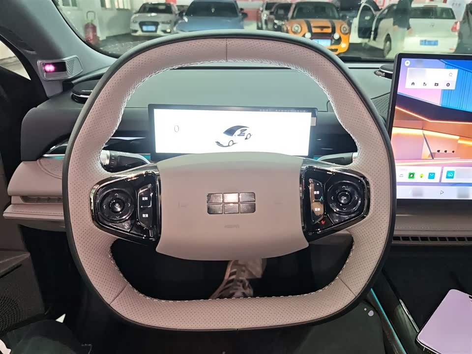 Geely Galaxy Galaxy Sparkle 8