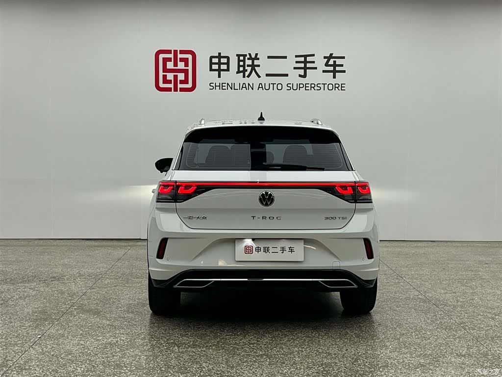 Volkswagen T-ROC, 2024 2