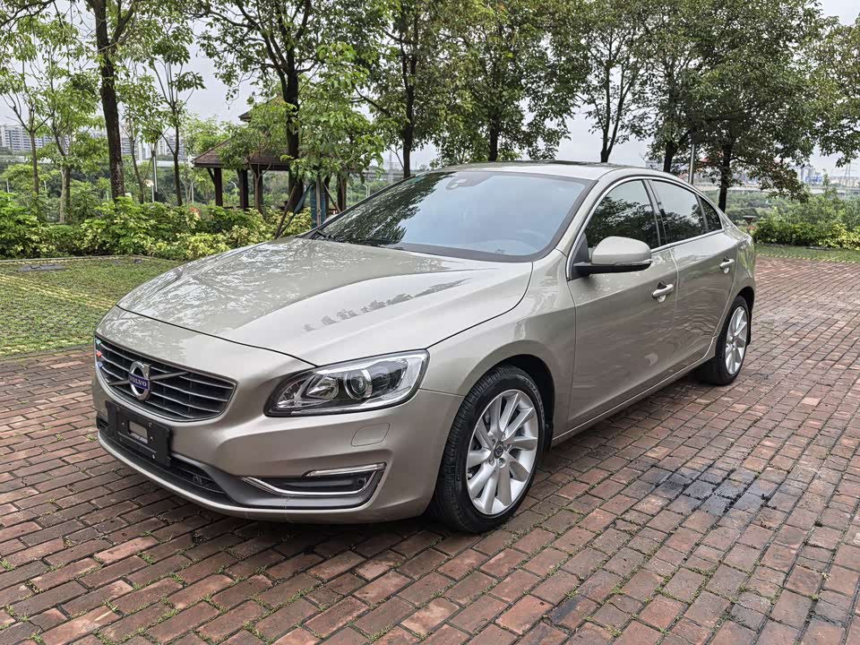 Volvo S60