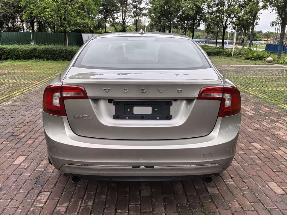 Volvo S60