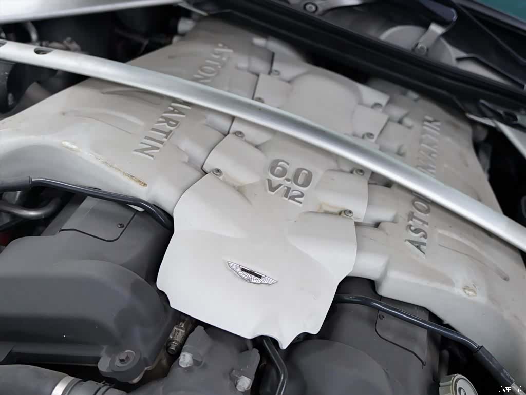 Aston Martin DBS, 2010 57