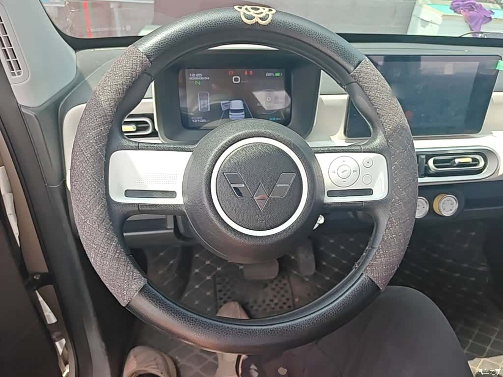 Wuling MINIEV, 2024 11