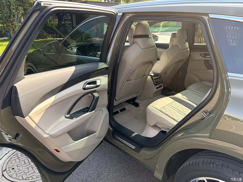 Audi Q5L, 2026 24
