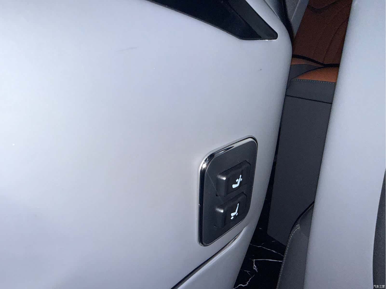 Ford Tourneo, 2025 14