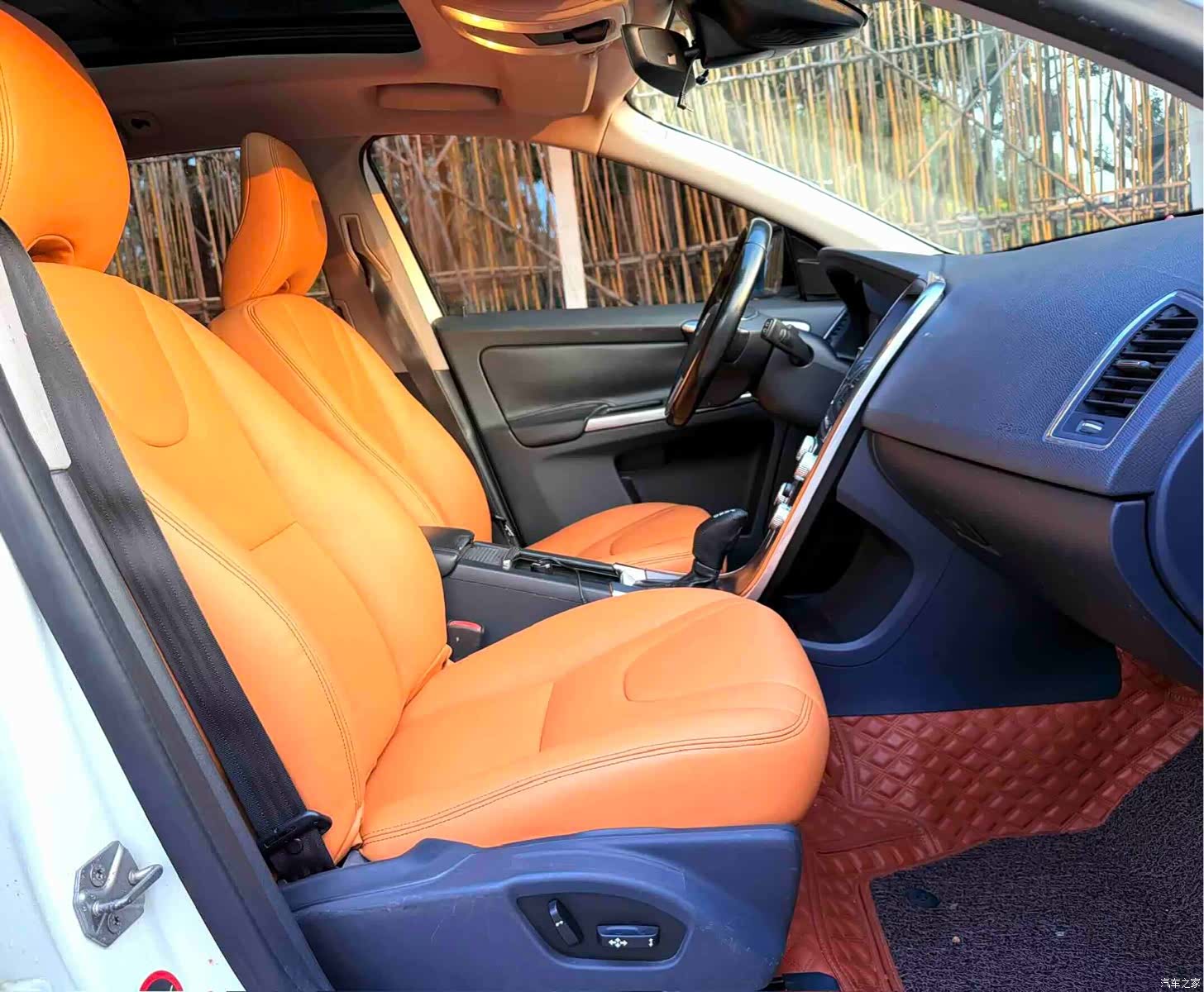 Volvo XC60, 2014 13