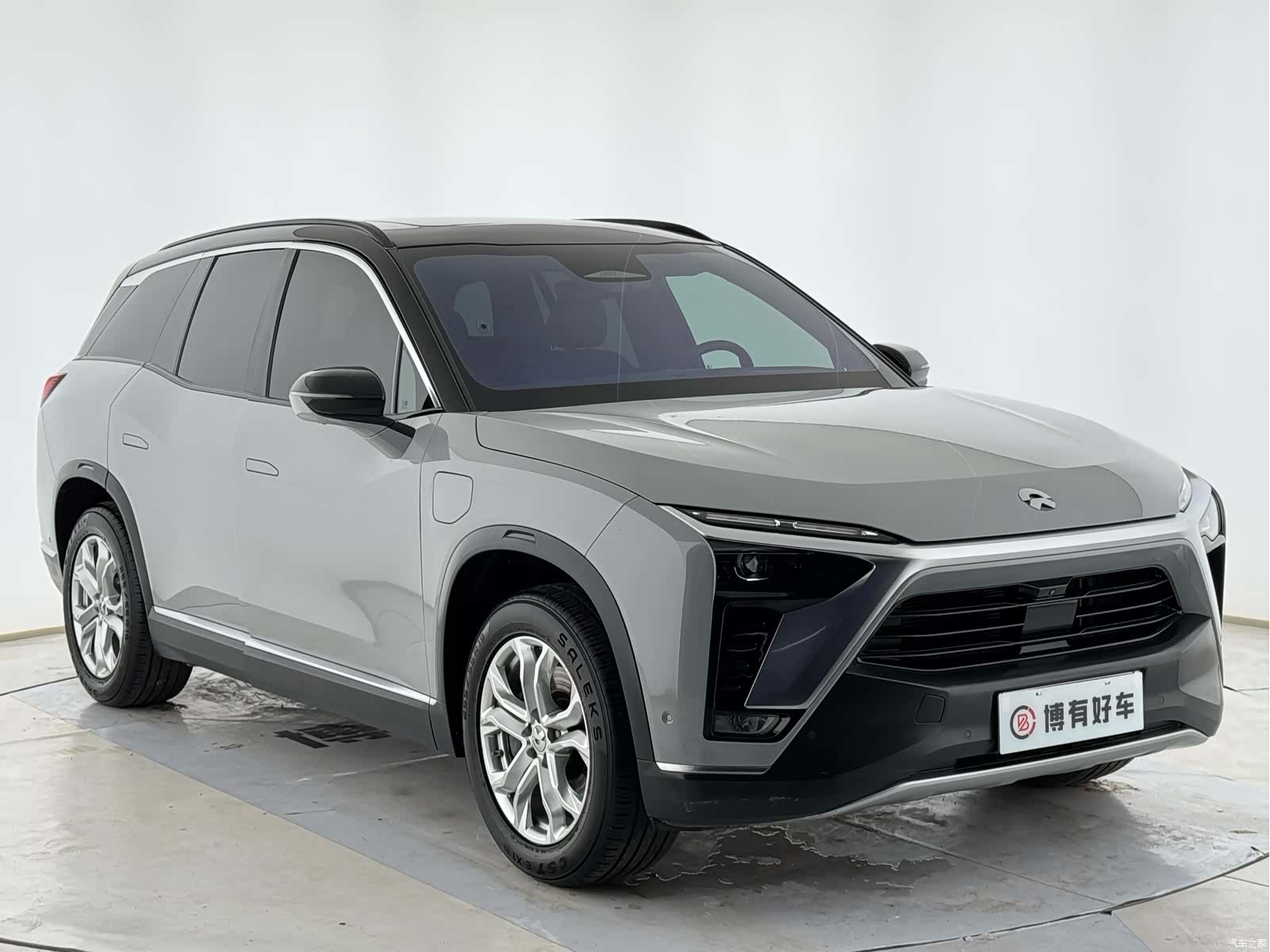 NIO ES8, 2021 4