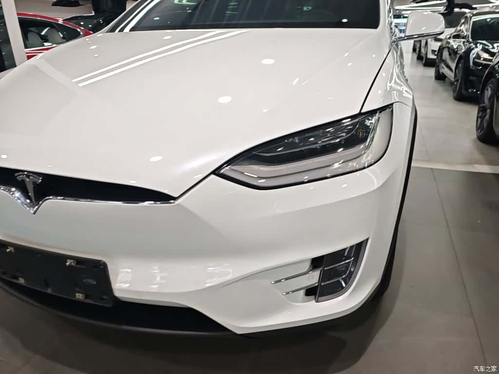 Tesla Model X, 2020 24