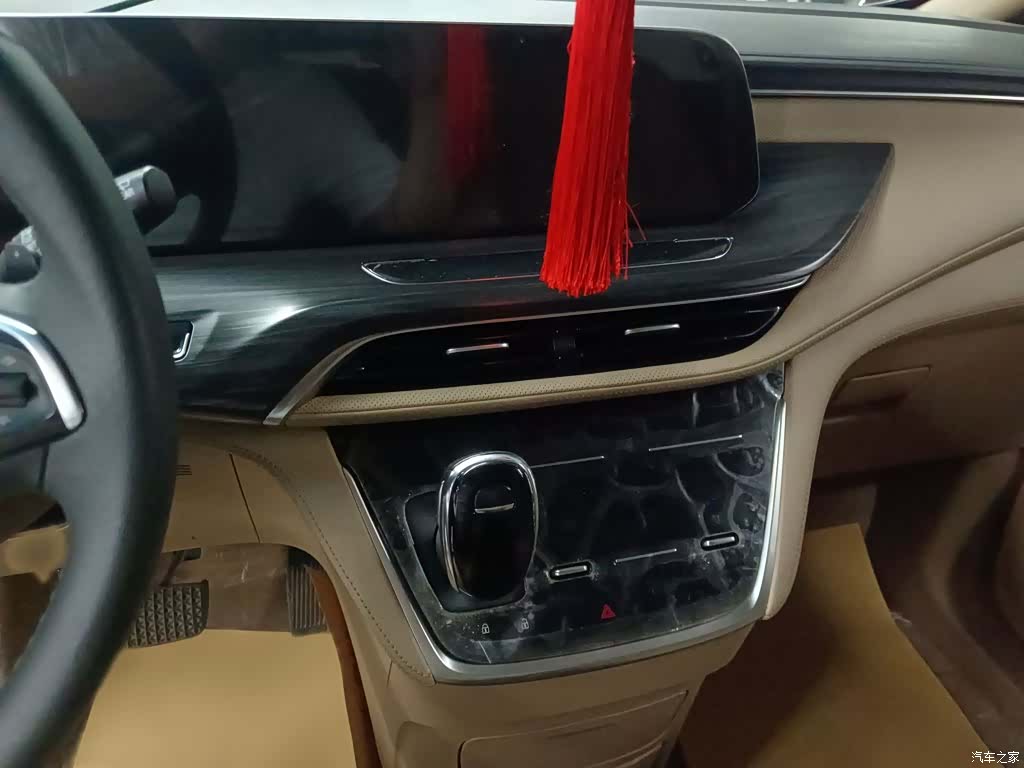Buick GL8, 2021 6