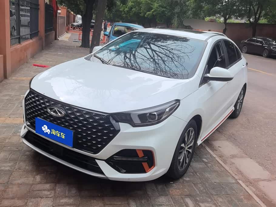Chery 5 PLUS