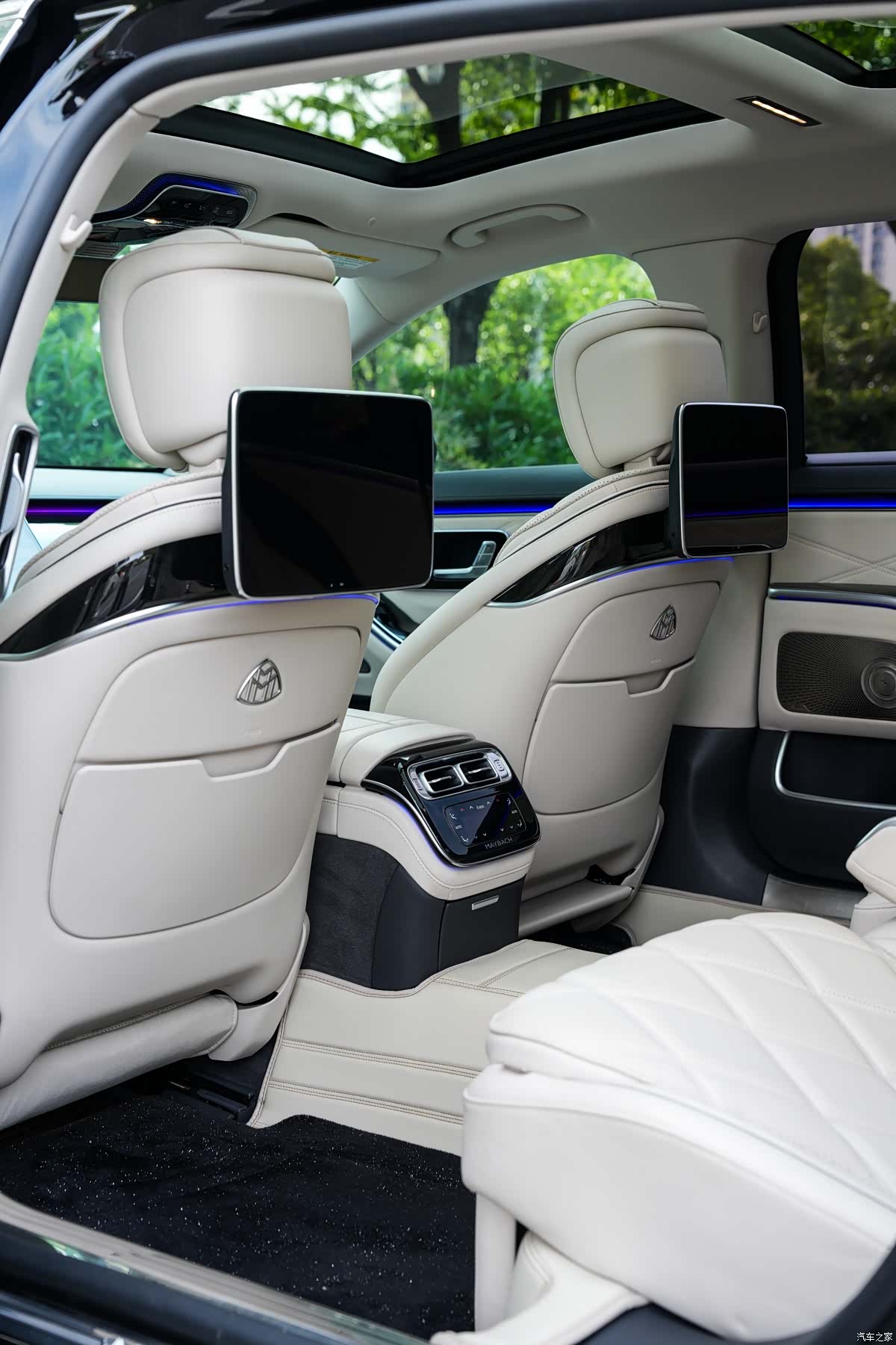 Maybach S-Class, 2024 16
