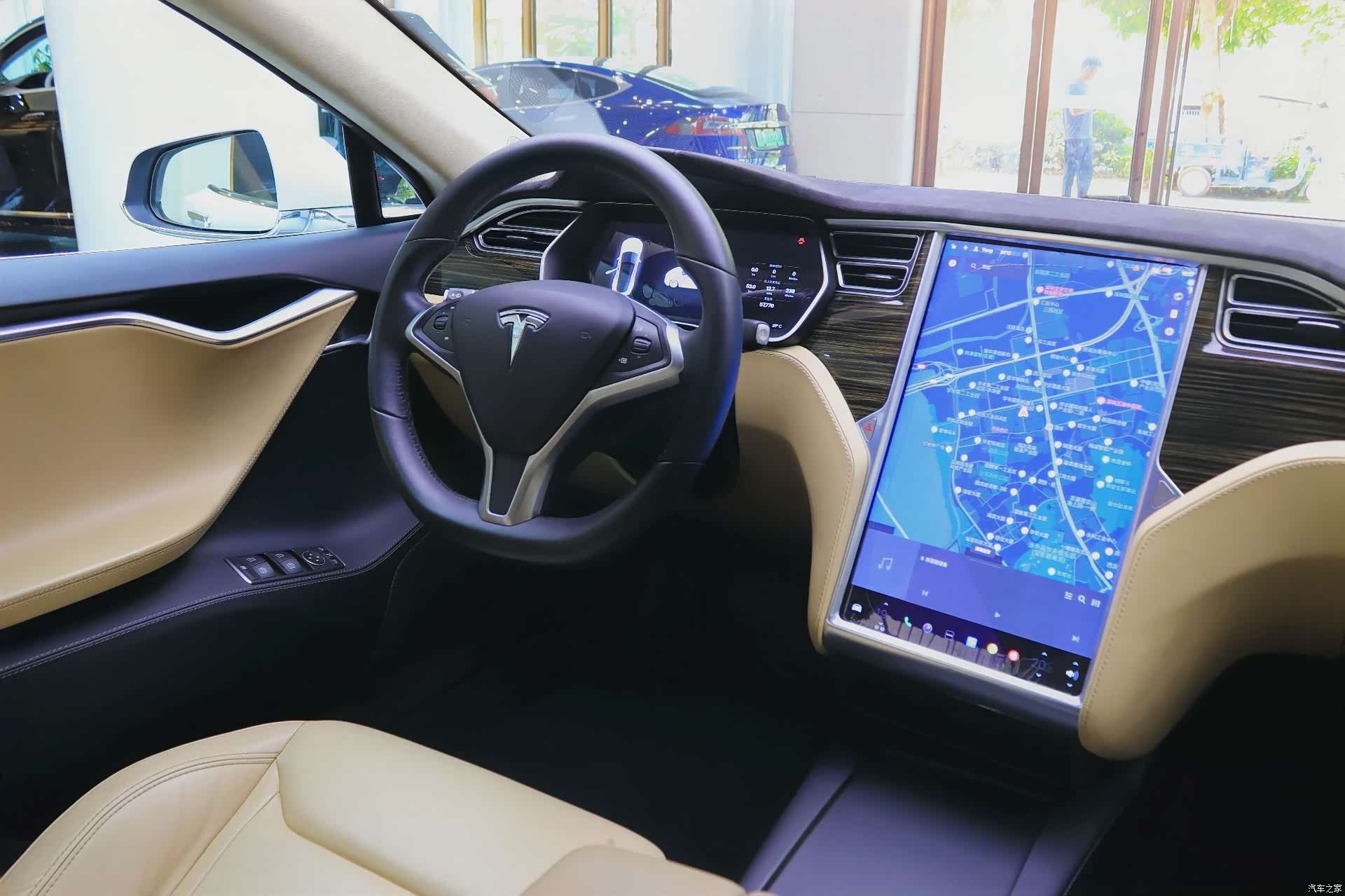 Tesla Model S, 2016 9